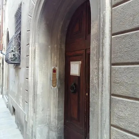 Apartment De Rustici *