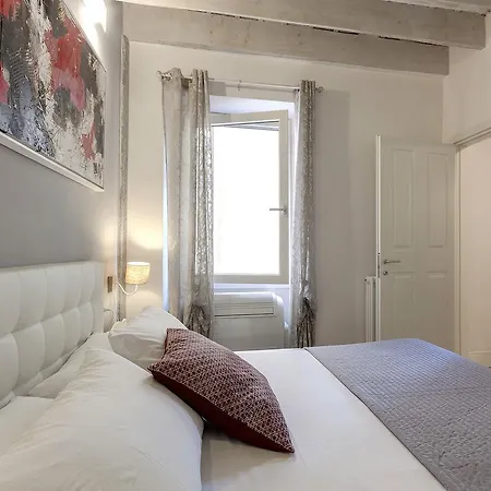 Apartment De Rustici Florenz